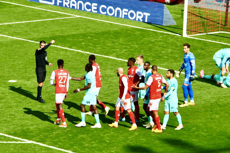 Montpellier – Reims : Un score inattendu relance la tension en bas de tableau…