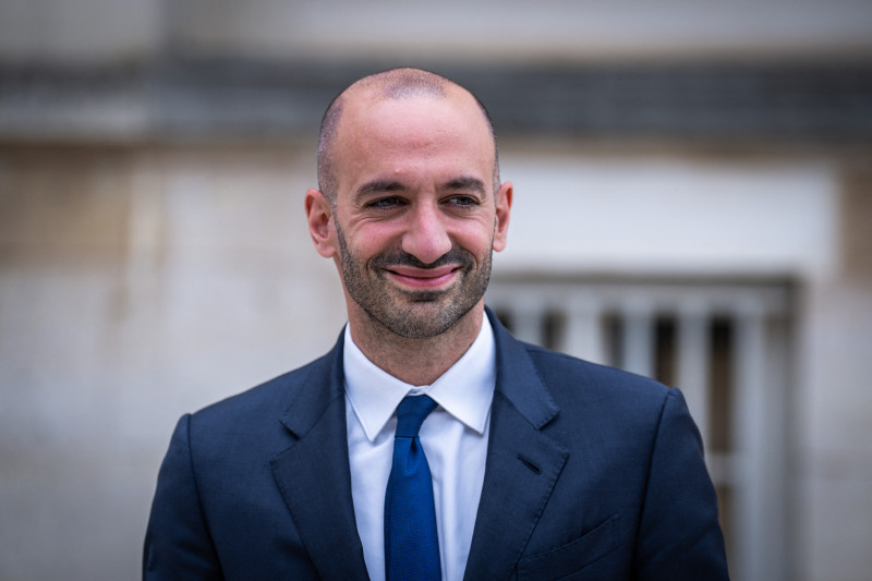 Benjamin Haddad nommé aux Affaires européennes, l’UEFA enquête sur le PSG et l’actualité brûlante à Creil et Paris