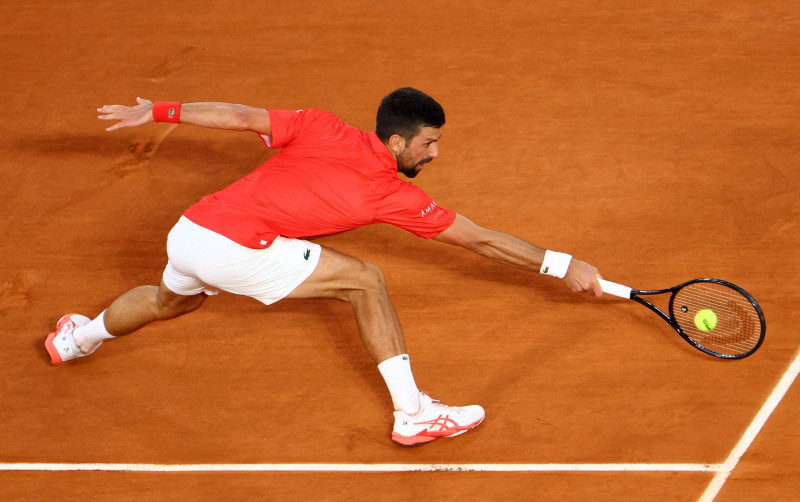 Cameron Norrie impuissant face à un Djokovic impérial à Roland-Garros