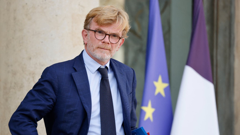 Creil : Laurent Nuñez et Jean-Pierre Raffarin à la rencontre des acteurs locaux pour renforcer la cohésion