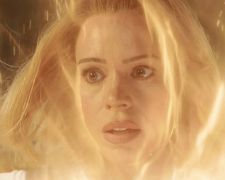 Doctor Who : Billie Piper devient le nouveau Docteur, la BBC crée la surprise