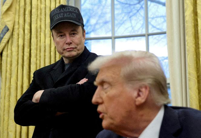 Elon Musk, une clé en or… et un départ qui intrigue à la Maison Blanche