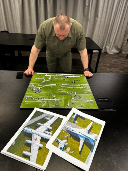 Guerre Ukraine-Russie : des drones ukrainiens frappent l’aviation stratégique russe jusqu’en Sibérie