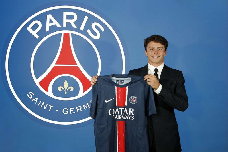 João Neves, la révélation du PSG : Un milieu au cœur du nouveau projet parisien