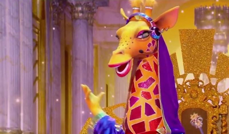 Mask Singer 2025 : la Girafe enfin démasquée, la révélation du mystère