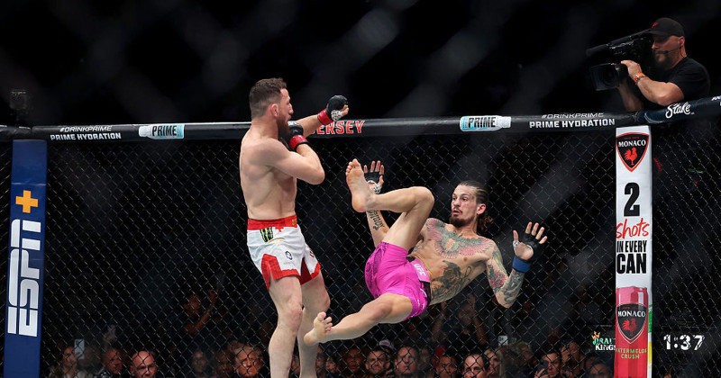 Merab Dvalishvili étrangle O’Malley à l’UFC 316 : Le règne du « Machine » continue