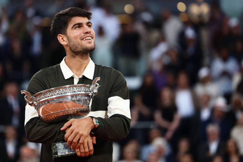 Roland-Garros 2025 : Alcaraz héroïque, Sinner inoubliable et Mouratoglou au cœur du débat