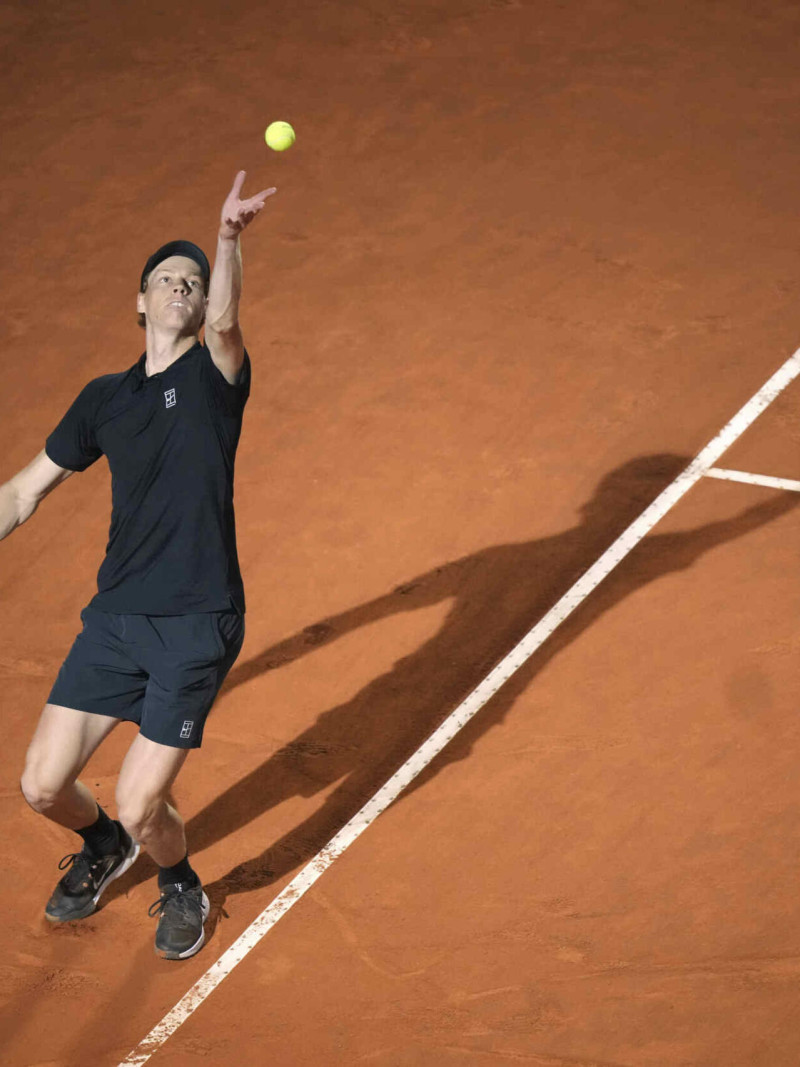 Tableau Roland-Garros 2025 : Sinner, Alcaraz, Sabalenka et surprises au rendez-vous des demi-finales