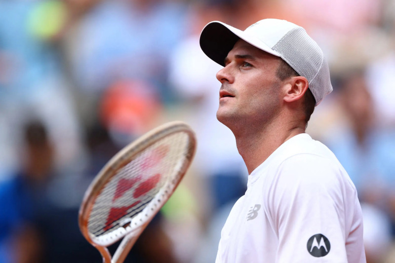 Tommy Paul brise la malédiction américaine à Roland-Garros : victoire historique contre Alexei Popyrin, 22 ans après Agassi