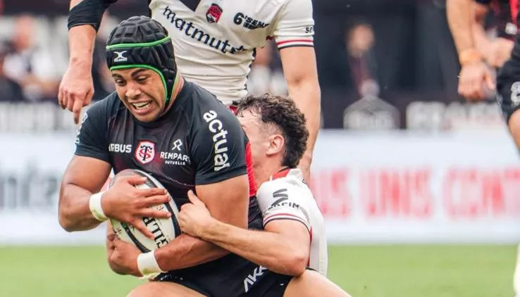 Top 14 : Le Stade Toulousain Écrase Lyon et Affiche ses Ambitions