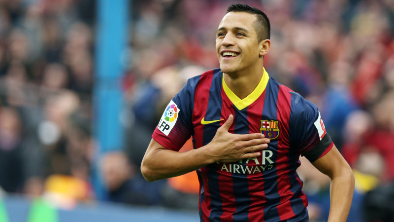 Alexis Sánchez frappe fort : Sevilla terrasse le Barça 4-1 dans un choc inattendu