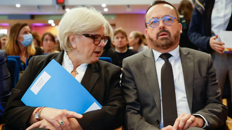 Catherine Vautrin reconduite, Yannick Neuder absent du nouveau gouvernement