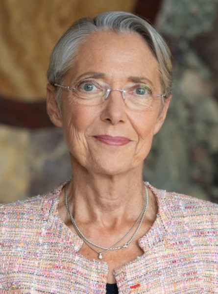 Élisabeth Borne nouvelle ministre de l'Éducation nationale