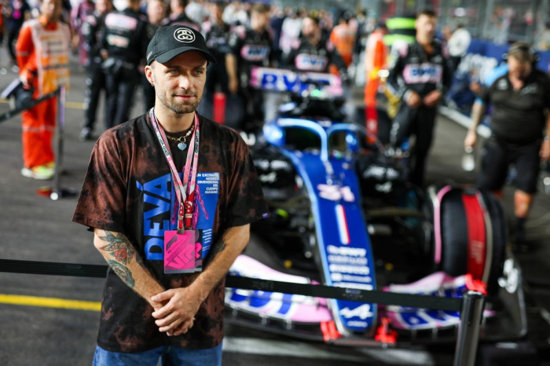 GP Explorer 3 : le clap de fin spectaculaire de Squeezie au Mans en direct