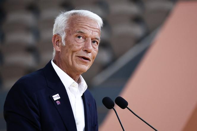 Patrick Martin du Medef défie les critiques politiques après son grand meeting