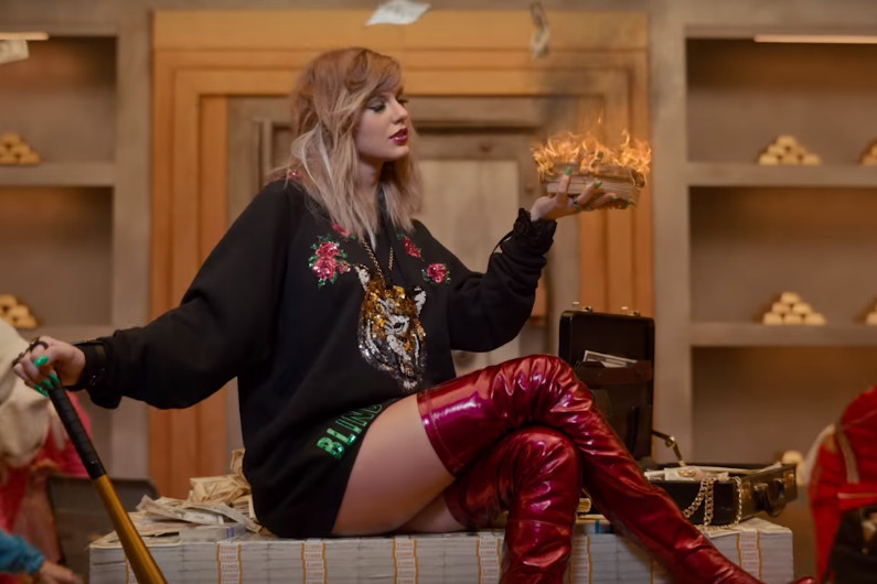 Taylor Swift écrase les records d'Adele avec album et film événement