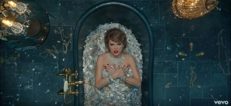 Taylor Swift pulvérise les records d'Adele avec album et film fracassants