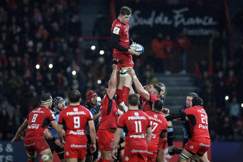 Toulon bat Pau 28-17 : les Rouge et Noir relancent leur saison en Top 14