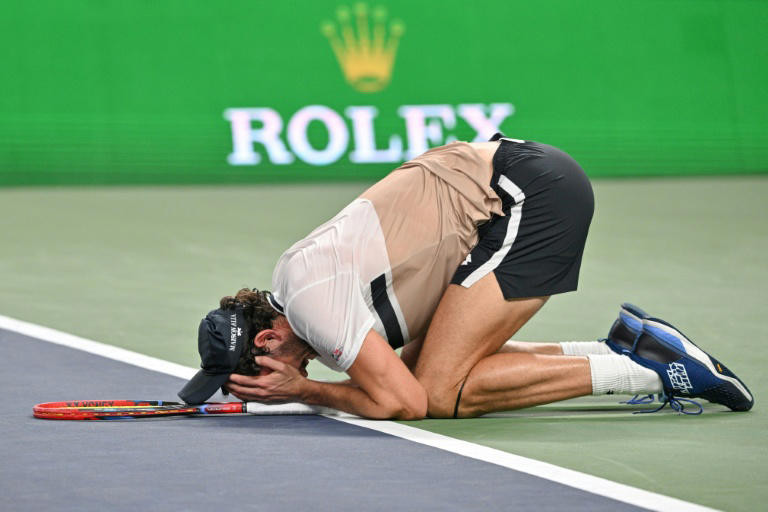 Vacherot renverse Rune et file en demi à Shanghai