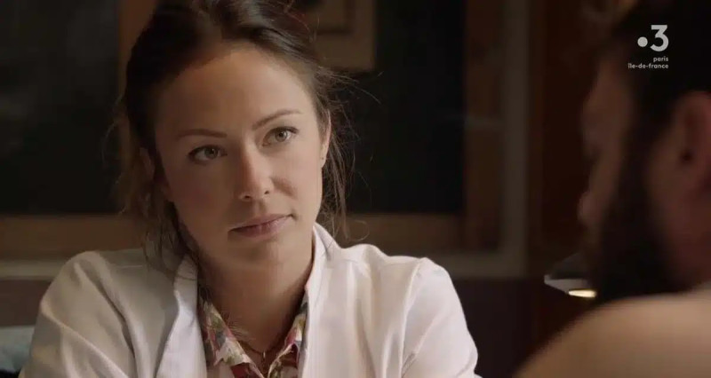 Dounia Coesens: Une Star Montante du Cinéma et de la Télévision