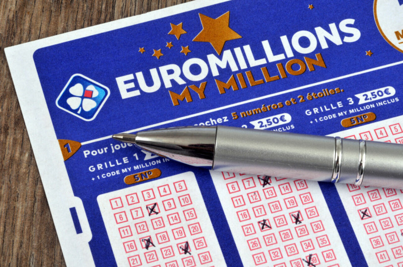 Résultats Euromillions 11 novembre 2025 : Le jackpot de 108 millions d'euros échappe à tous