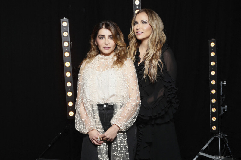 Julie Zenatti: Une Carrière Éblouissante et une Vie Fascinante