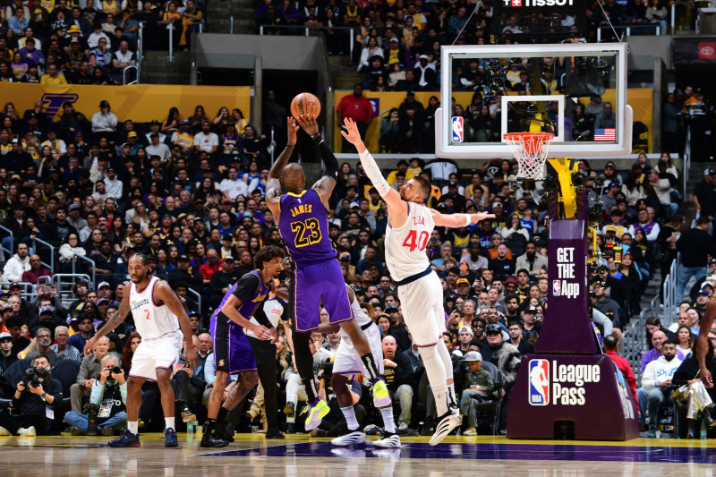 Lakers Triumph Over Clippers: Luka Doncic Leads the Way in Thrilling NBA Cup Victory