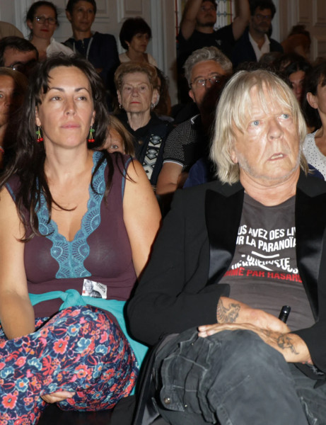 Renaud : Un retour triomphal pour célébrer 50 ans de carrière