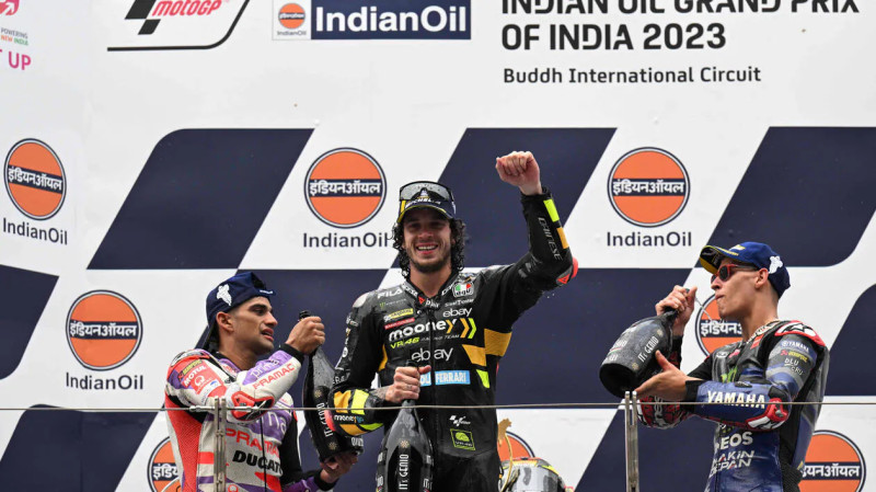 Marco Bezzecchi triomphe à Valence et Fabio Quartararo termine sur une note amère