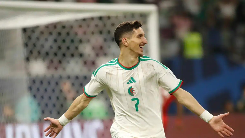 Algeria's Dominant Performance: A Resounding 5-1 Victory Over Bahrain in the 2025 Arab Cup