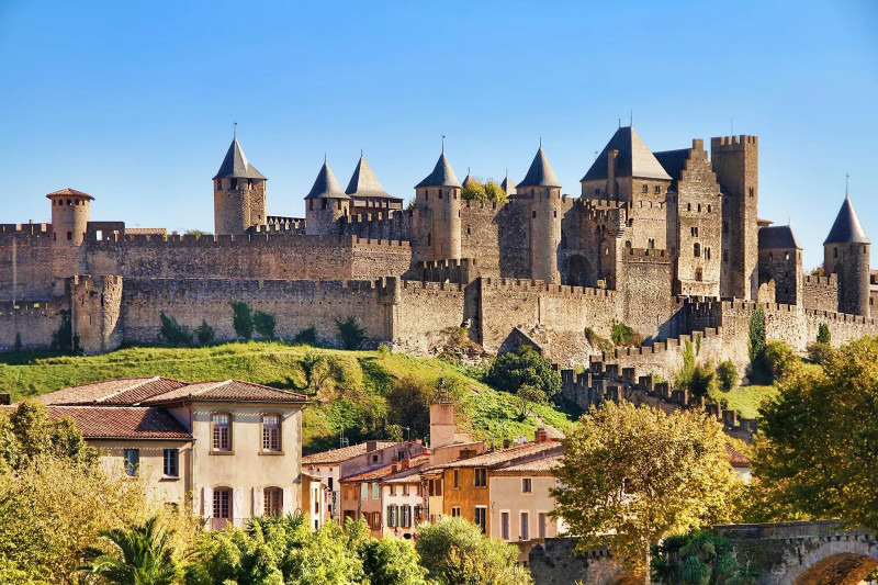 Voyage entre Carcassonne et Vannes : Un Parcours Complet