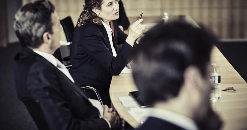 Emmanuelle Devos: Une Carrière Éclatante sur Canal+