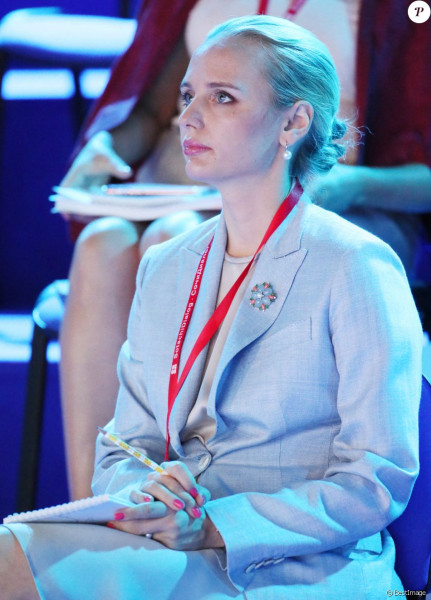 Les filles de Vladimir Poutine : Un aperçu de la vie secrète de ses enfants