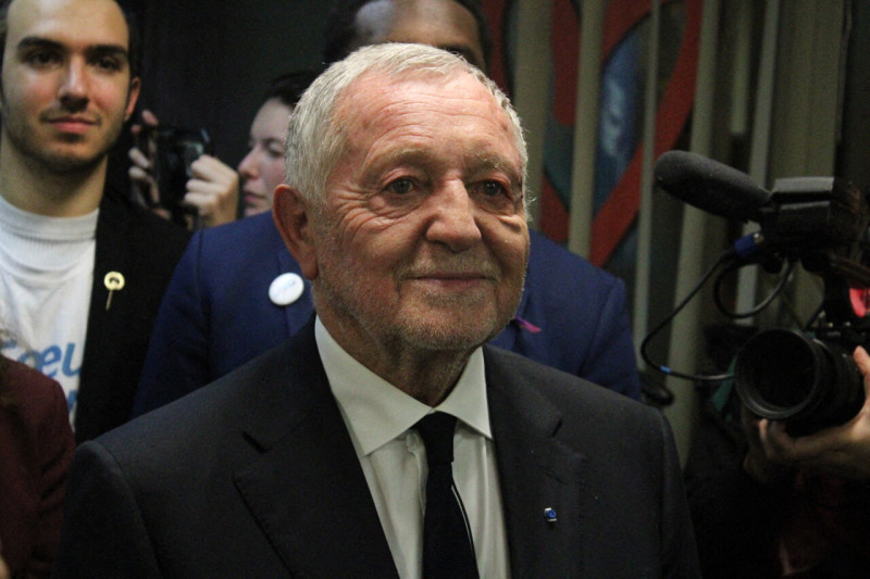 Aulas: Un businessman expérimenté et une icône du sport