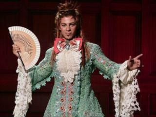 Le Roi Soleil à Versailles: Un Spectacle Époustouflant dans le Cadre Envoûtant du Château