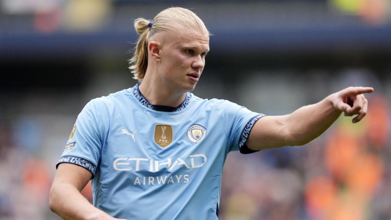 Manchester City Dominates West Ham with Haaland's Double