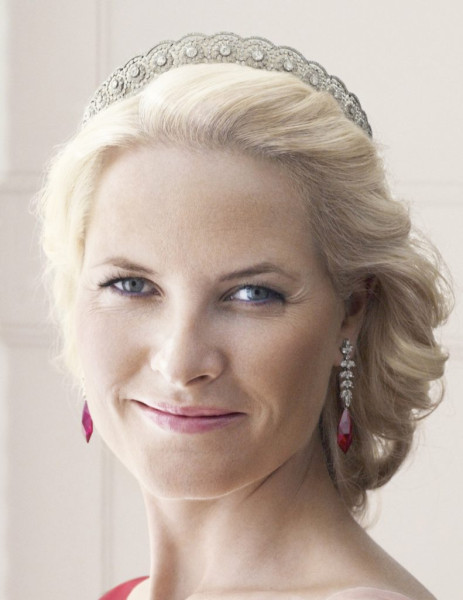 La santé de la Crown Princess Mette-Marit de Norvège: Une lutte courageuse contre la fibrose pulmonaire chronique