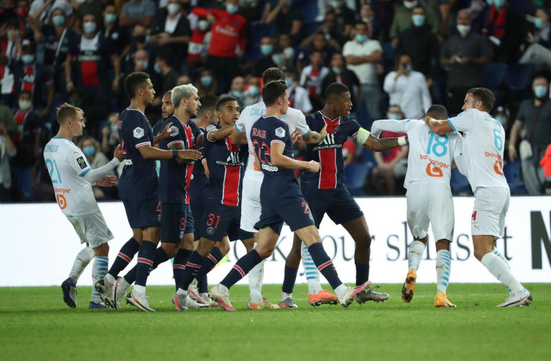 FC Metz reçoit le PSG dans un affrontement crucial de Ligue 1