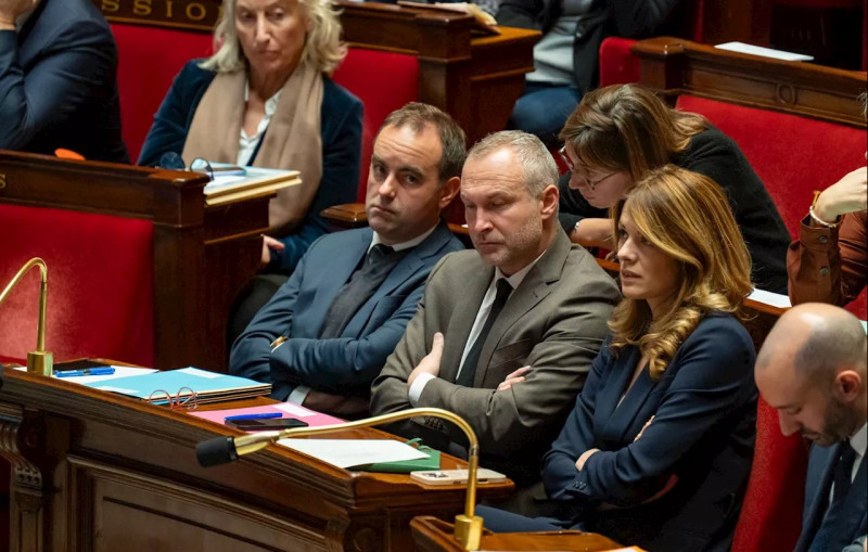 Sébastien Lecornu et la Loi Spéciale du Budget 2026 : Une Solution Provisoire pour l'État