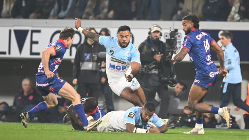 Bayonne maintient sa suprématie à domicile face au Stade Français, un match haletant en Top 14