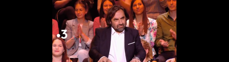 André Manoukian : Un artiste polyvalent au cœur des Enfants de la télé