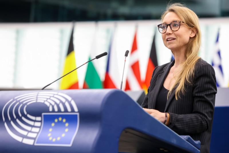 Aurore Lalucq : Engagement, Voie et Contribution