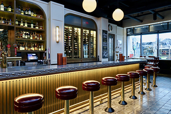 Tragédie à Crans-Montana: Le Feu Dévaste Le Bar Constellation Lors Des Fêtes de Nouvel An