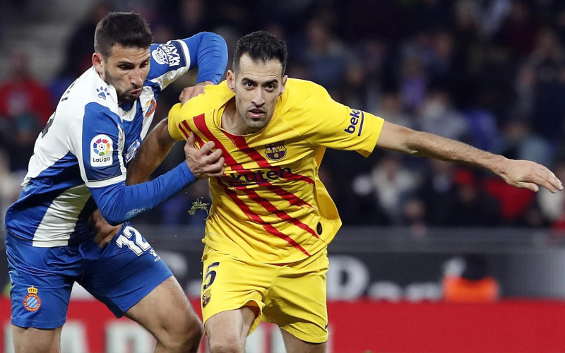 El Clásico Catalán: Espanyol vs. Barcelona - Un Derby Chargé de Histoire et de Passions