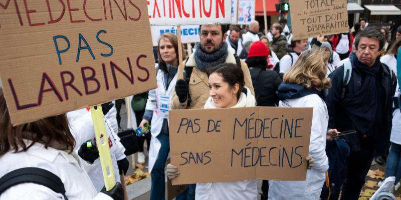 La Grève des Médecins Libéraux : Un Mouvement de Protestation Sans Précédent en France