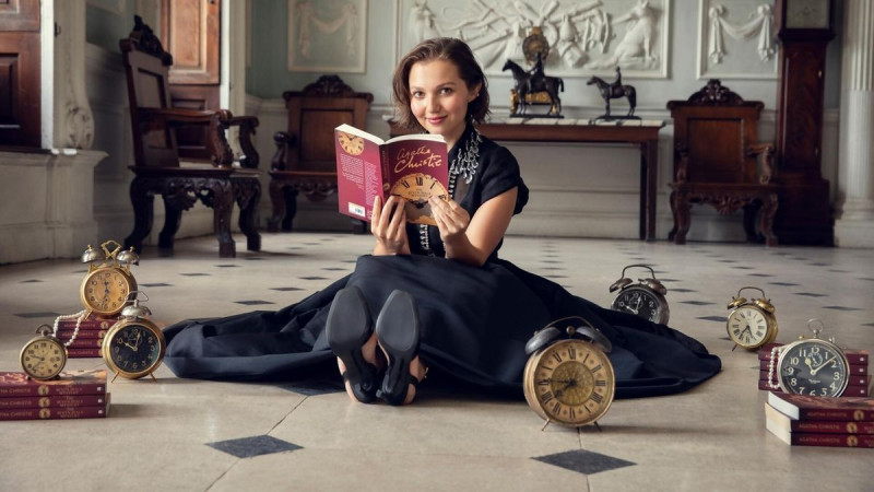 Les Sept Cadrans : Une Nouvelle Mini-Série d'Agatha Christie sur Netflix