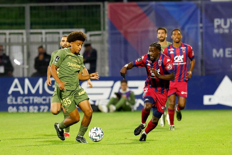 Dernier Classement de la Ligue 2 et Analyse du Match Saint-Étienne vs Clermont Foot