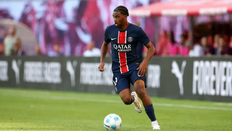 Le jeune prodige du PSG Ibrahim Mbaye : une ascension fulgurante et un choix patriotique