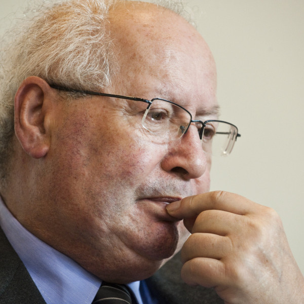 La polémique autour des OQTF et les propos d'Arno Klarsfeld