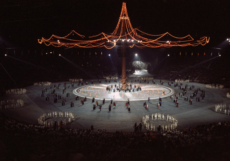 Les Jeux Olympiques d'hiver de 2026 prennent fin à Milan Cortina avec une cérémonie de clôture mémorable